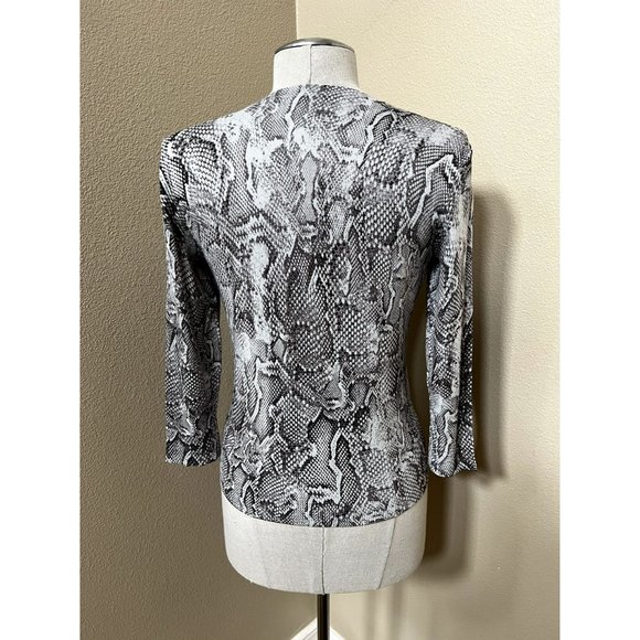 WHITE HOUSE BLACK MARKET Women's Sweater Button Up Snakeskin Print Size SMALL - Picture 3 of 4